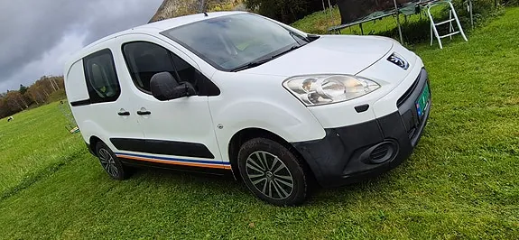 Peugeot Partner 2010 photo 3