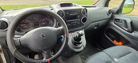 Peugeot Partner 2010 photo 5