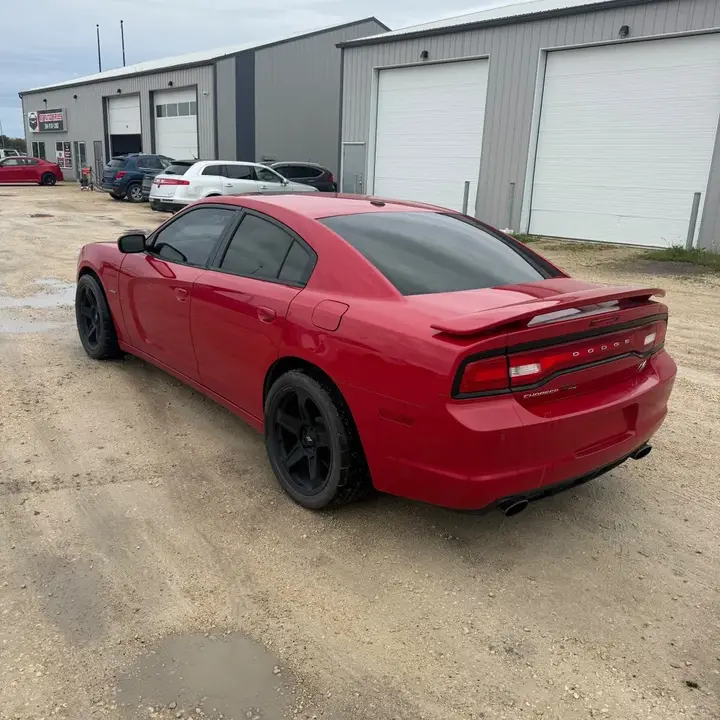 Dodge Charger 2011 photo 5