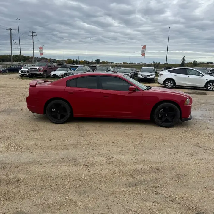 Dodge Charger 2011 photo 2