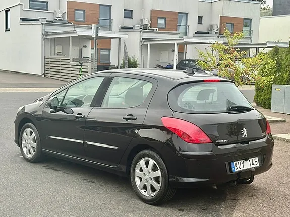 Peugeot 308 2010 photo 4