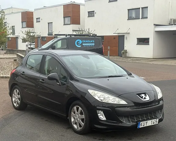 Peugeot 308 2010 photo 2