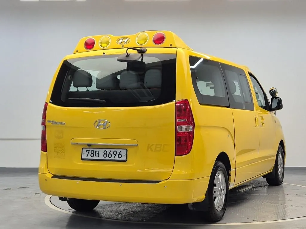 Hyundai Starex 2016 photo 3