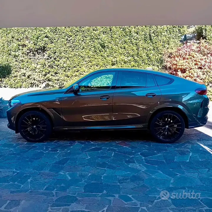 BMW X6 2023 photo 2