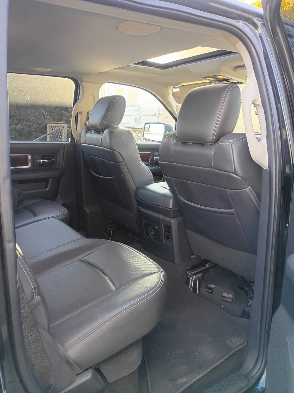 Ram 1500 2012 photo 2