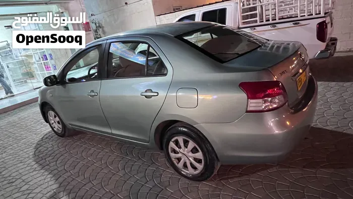 Toyota Yaris 2009 photo 4