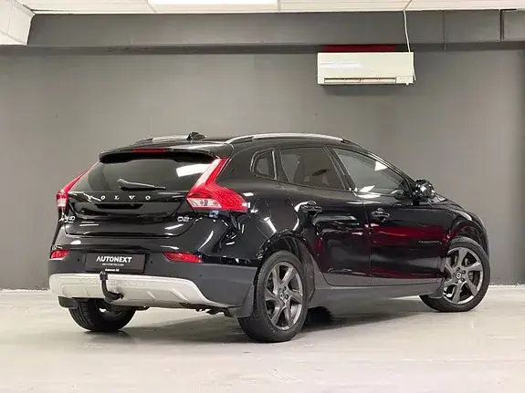 Volvo V40 Cross Country 2016 photo 4