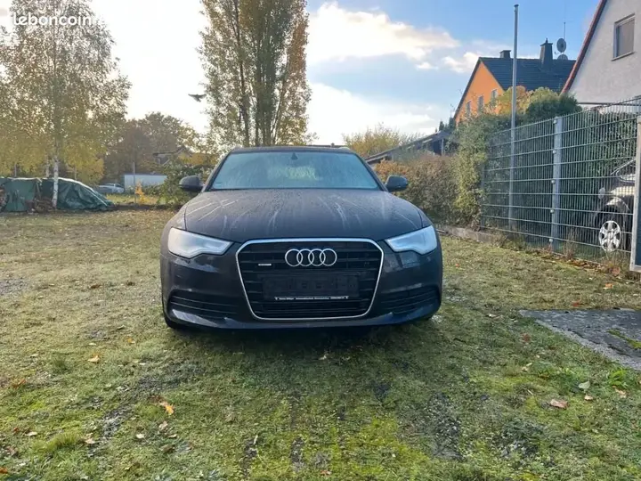 Audi A6 Avant 2012 photo 4