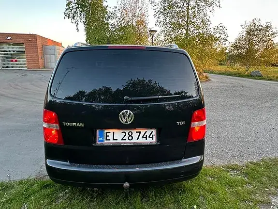 Volkswagen Touran 2005 photo 4