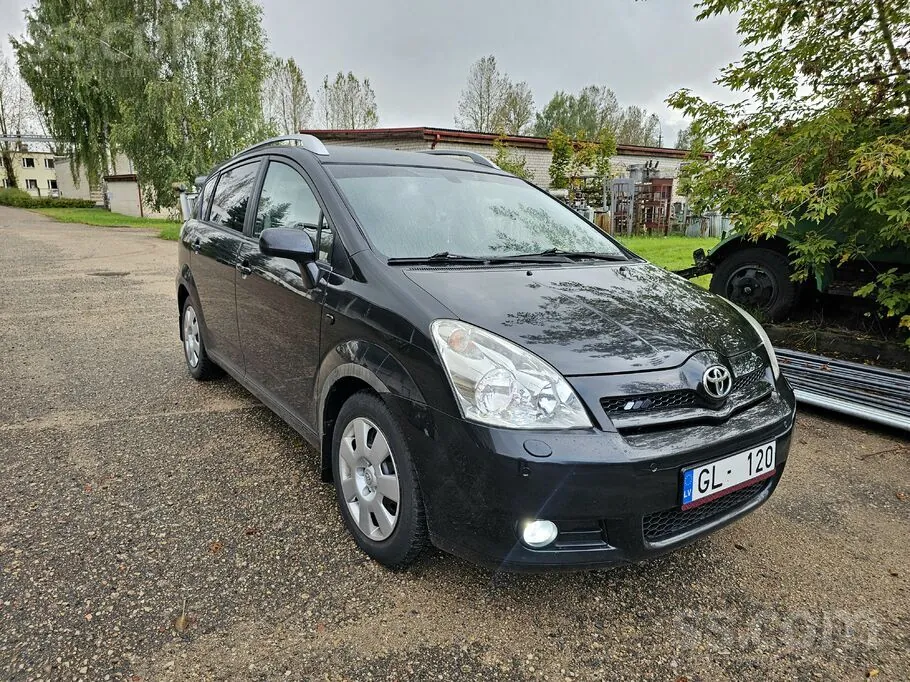 Toyota Verso 2007 photo 2