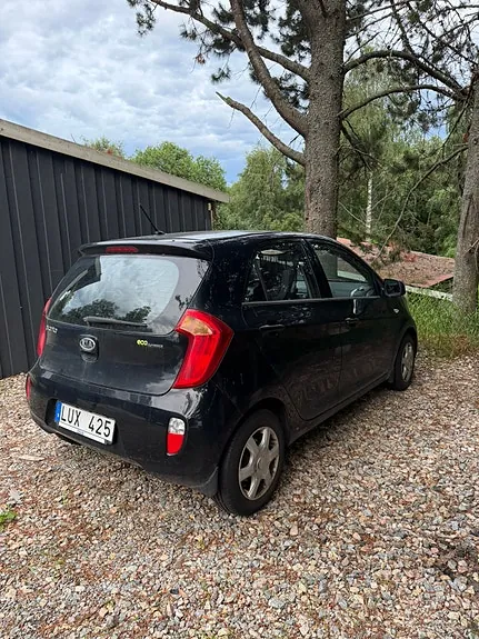 Kia Picanto 2012 photo 2