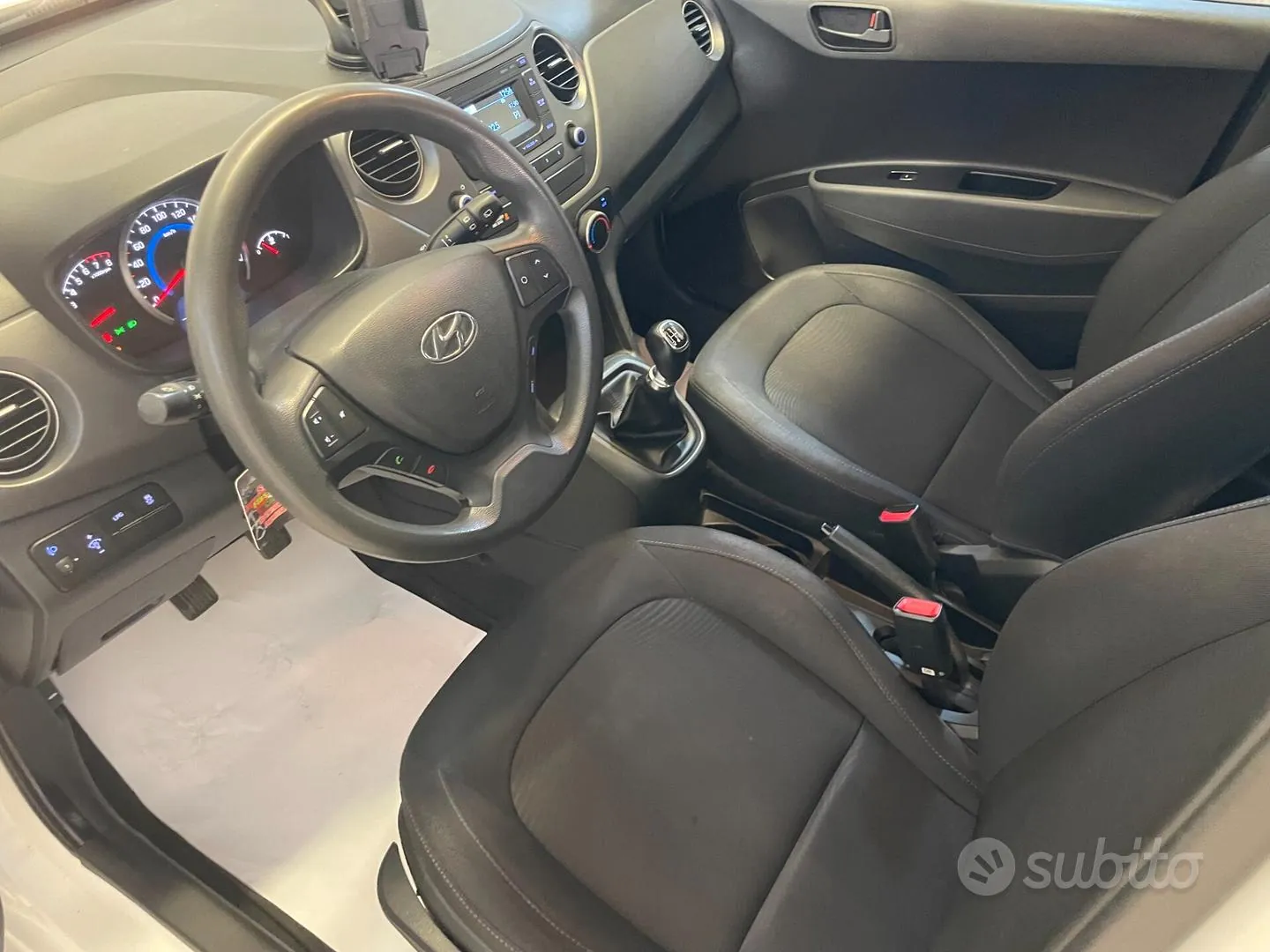 Hyundai I10 2017 photo 3