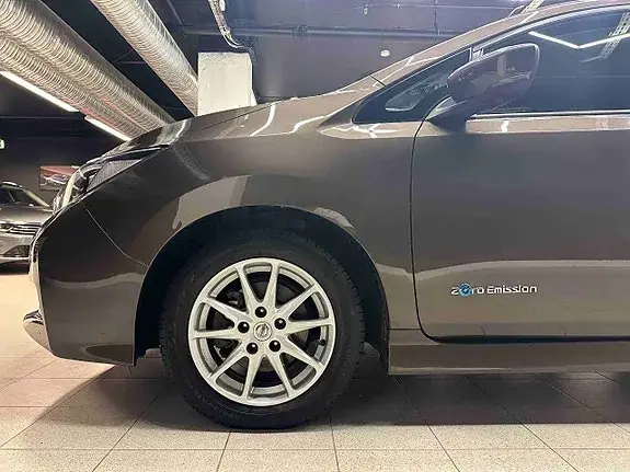 Nissan Leaf 2018 photo 3