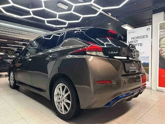 Nissan Leaf 2018 photo 5