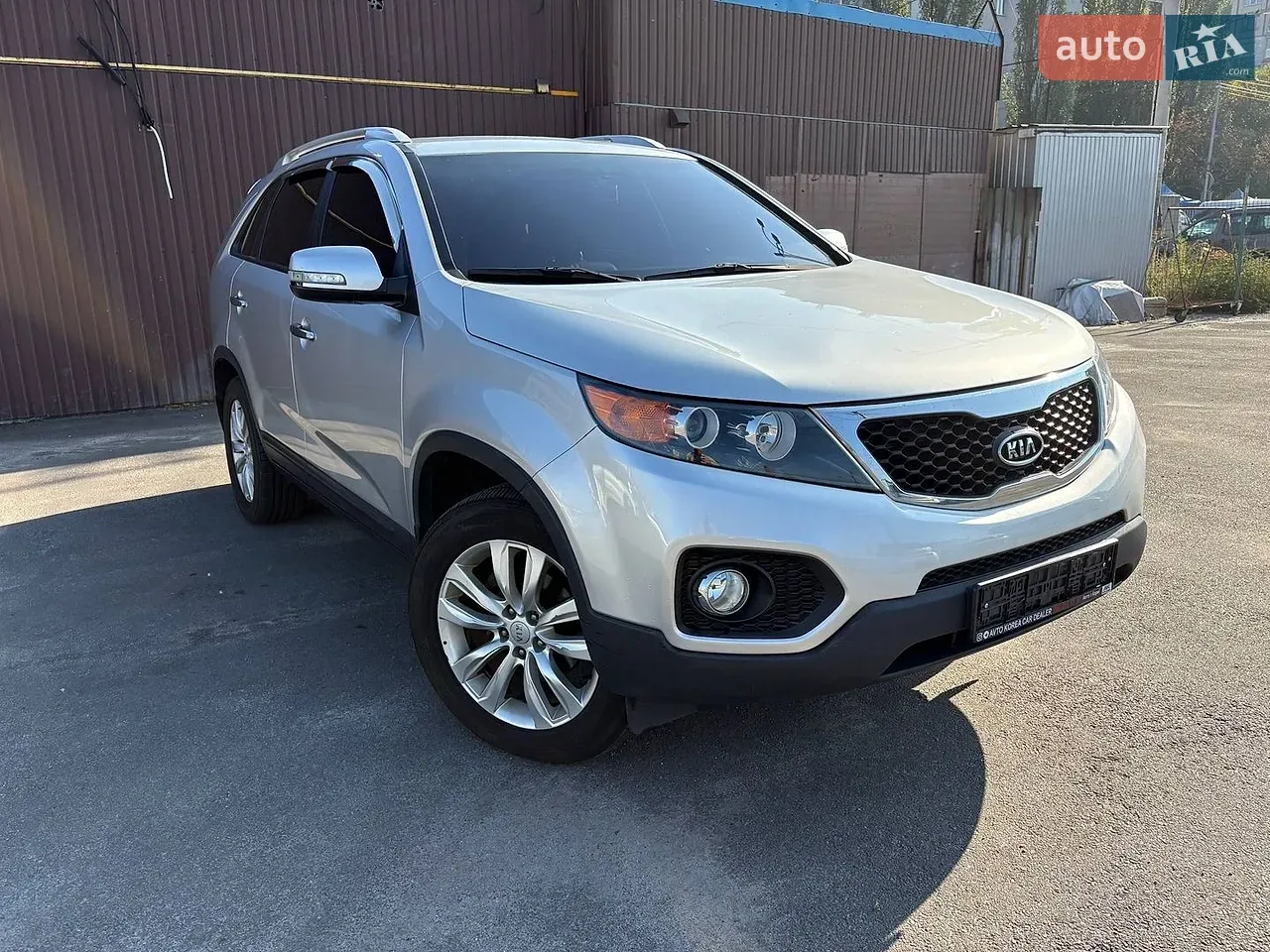 Kia Sorento 2011 photo 4