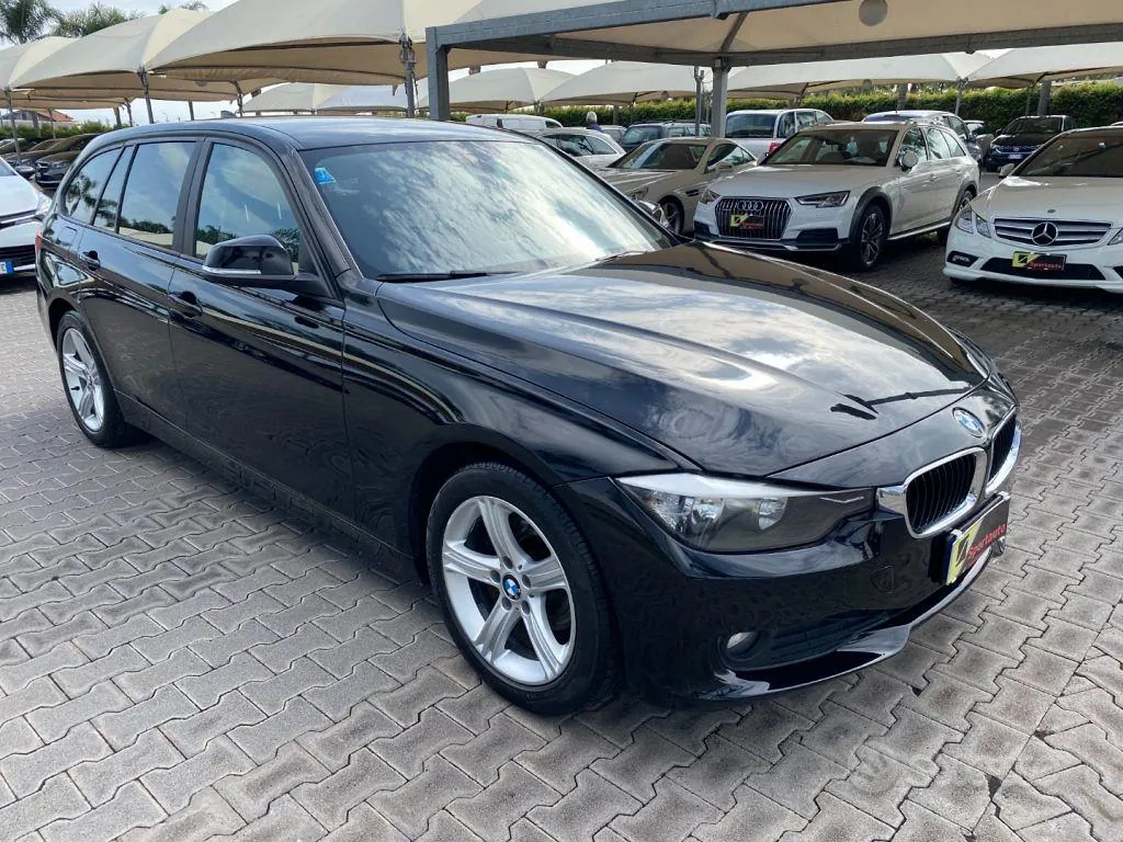 BMW 3 Series 2014 photo 2