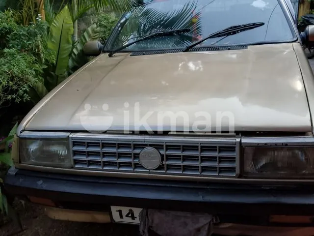 Nissan B11 1984 photo 3