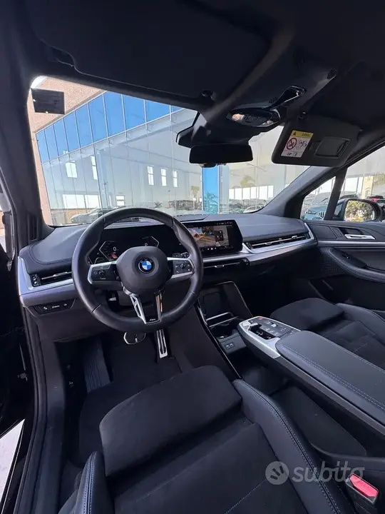 BMW 218D 2025 photo 5