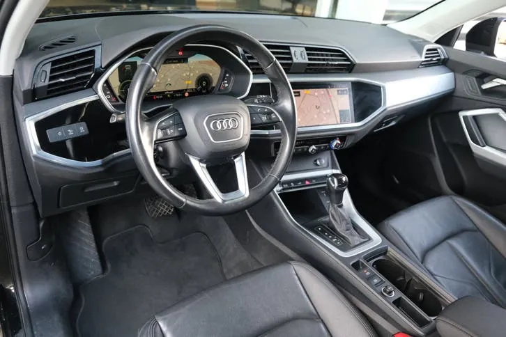 Audi Q3 2022 photo 3