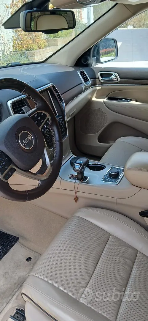Jeep Grand Cherokee 2014 photo 3
