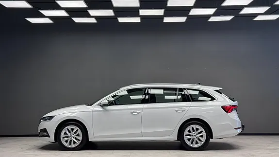 Skoda Octavia 2023 photo 5