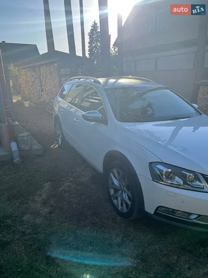 Volkswagen Passat 2013 photo 4