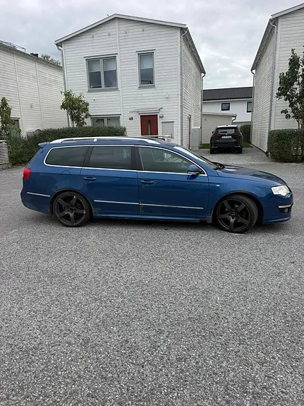 Volkswagen Passat 2010 photo 3