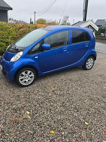 Mitsubishi I-Miev 2017 photo 4
