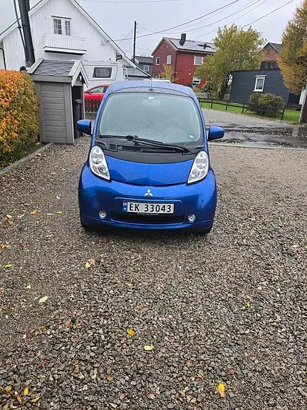 Mitsubishi I-Miev 2017 photo 3