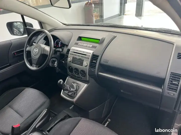 Mazda 5 2008 photo 4
