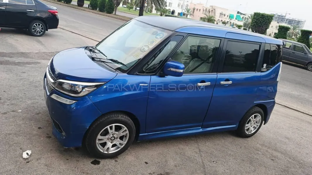 Suzuki Solio