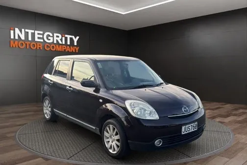 Mazda Verisa