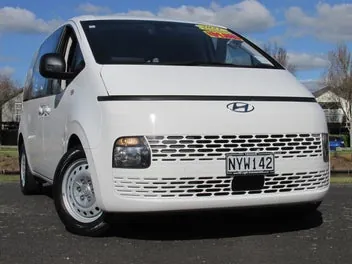 Hyundai Staria 2021 photo 2