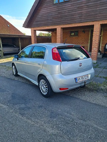 Fiat Punto 2015 photo 3