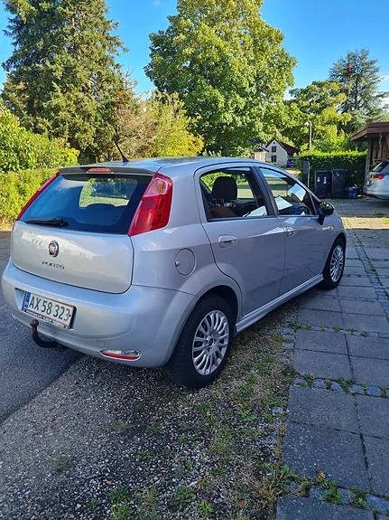 Fiat Punto 2015 photo 5