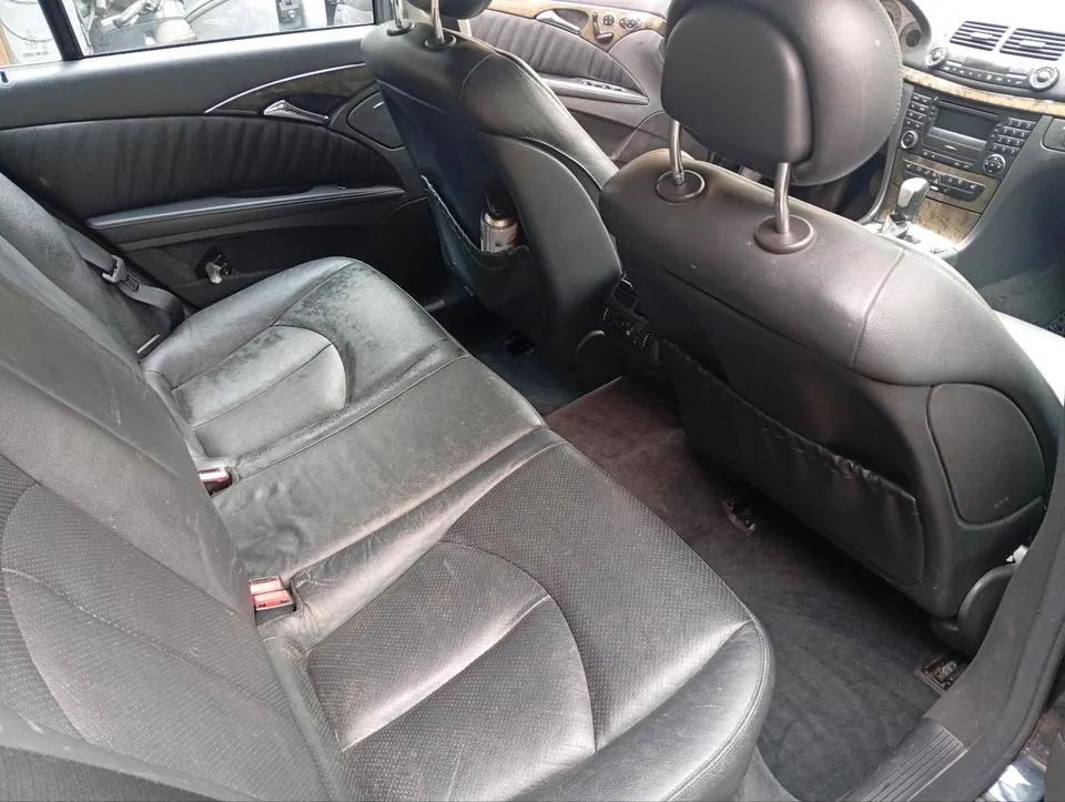 Mercedes-Benz E 280