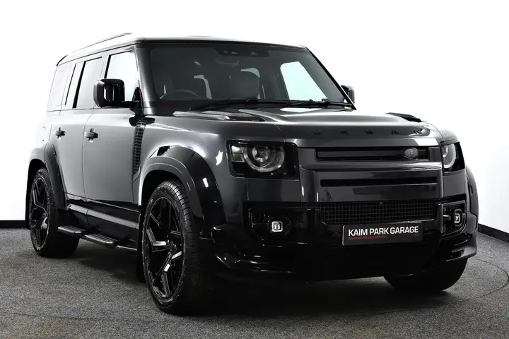 Land Rover Defender 110