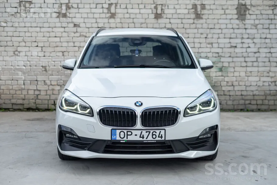 BMW 220 2019 photo 2