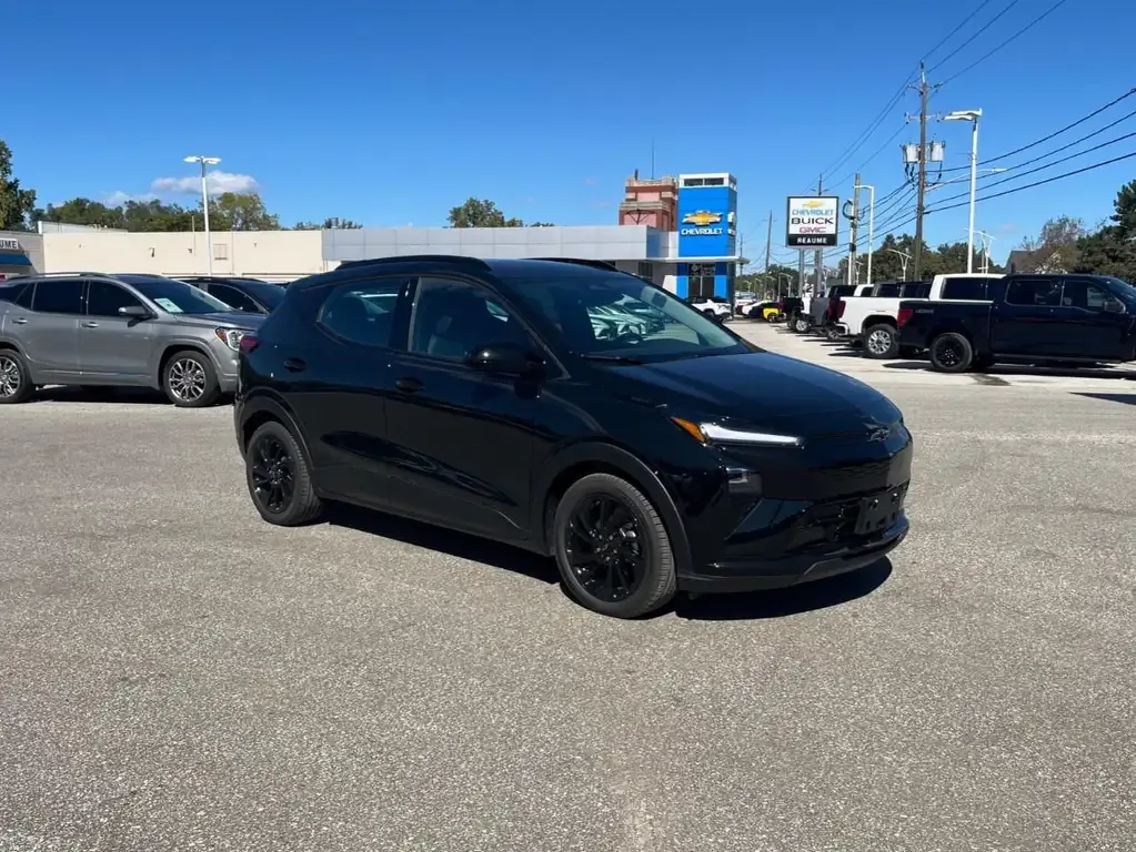 Chevrolet Bolt 2027 photo 3