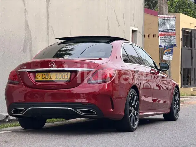 Mercedes-Benz C200 2018 photo 3