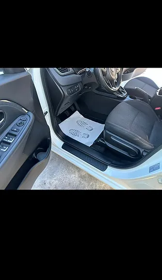 Kia Carens 2017 photo 2