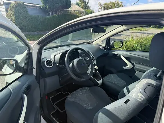 Ford Ka 2014 photo 5