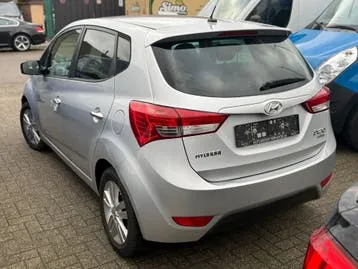 Hyundai I20 2015 photo 2