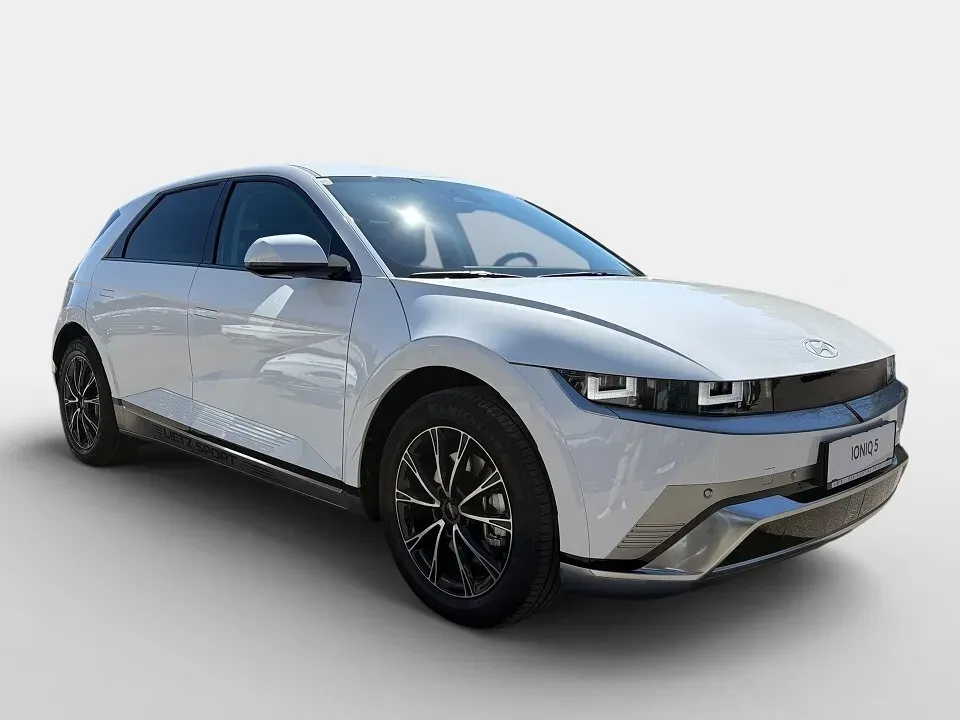 Hyundai Ioniq 5 2026 photo 2