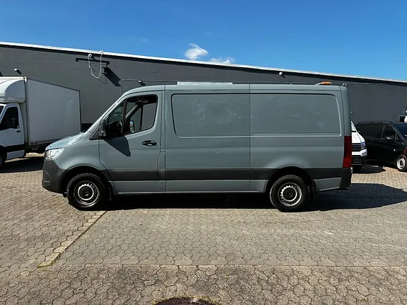 Mercedes-Benz Sprinter 319 2019 photo 2