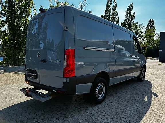 Mercedes-Benz Sprinter 319 2019 photo 4