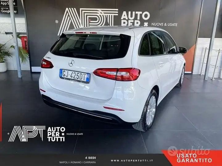 Mercedes-Benz B-Class 2022 photo 3