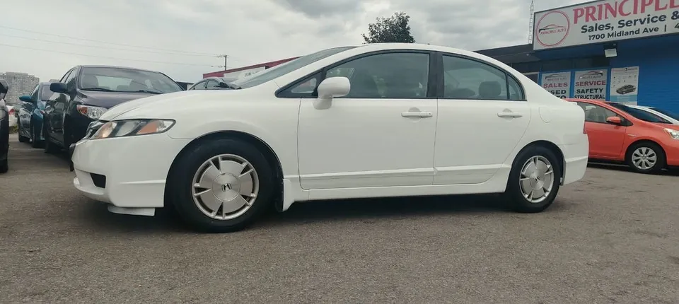 Honda Civic 2010 photo 2