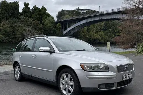Volvo V50