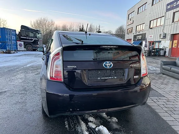 Toyota Prius 2013 photo 5